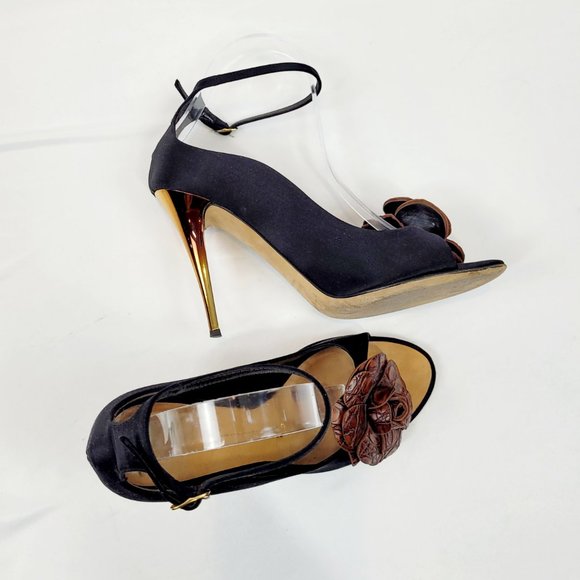 Guiseppe Zanotti Black and Gold Open Toe Stiletto - Picture 2 of 6